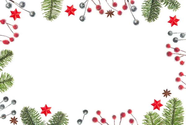 Різдвяний Декор Каркас Гілки Ялинки Яча Зірок Червоної Ягоди Білому — стокове фото