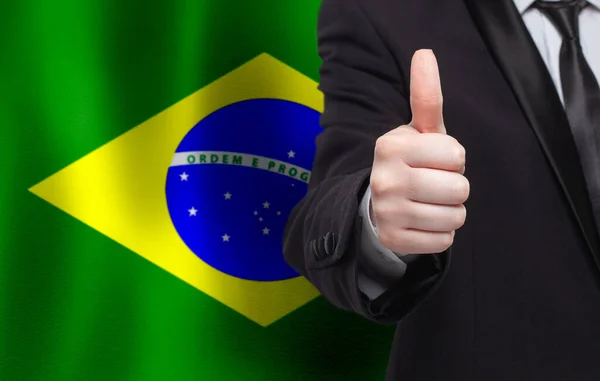 Concepto Brasileño Empresario Mostrando Pulgar Hacia Arriba Fondo Bandera Brasil — Foto de Stock