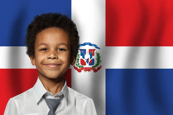 도미니카 공화국 배경에 깃발을 도미니카 과어린 시절의 — 스톡 사진