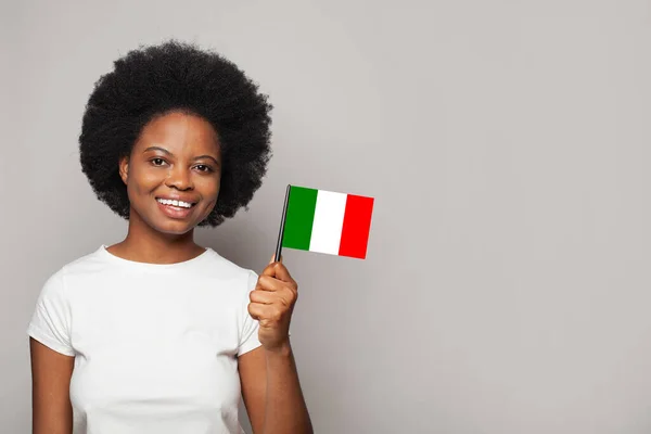 Mujer Italiana Con Bandera Italia Concepto Educación Empresa Ciudadanía Patriotismo — Foto de Stock