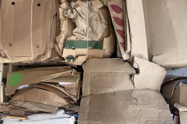 Atık kağıt geri dönüşüm fabrikası, karton zemin