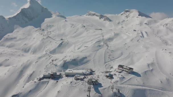 Ski Resort Snow Mountain Ski Lift Drone — Stock Video