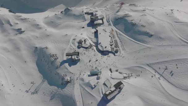 Drone Ośrodek Narciarski Stok Narciarski Góra Śnieg — Wideo stockowe