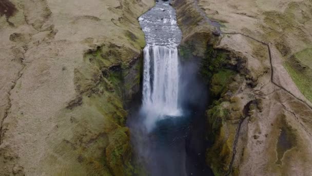 Cachoeira Cascata Cliff Desfiladeiro Água — Vídeo de Stock