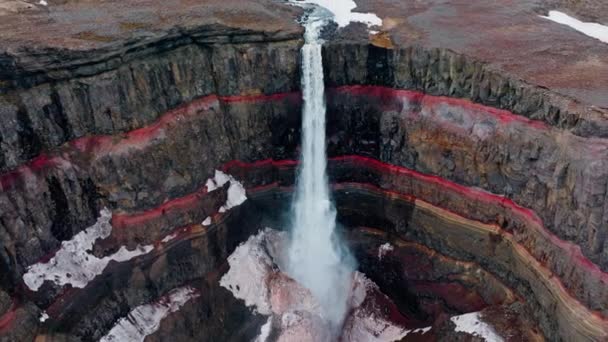 Rot Schlucht Wasserfall Fließend Kaskaden — Stockvideo