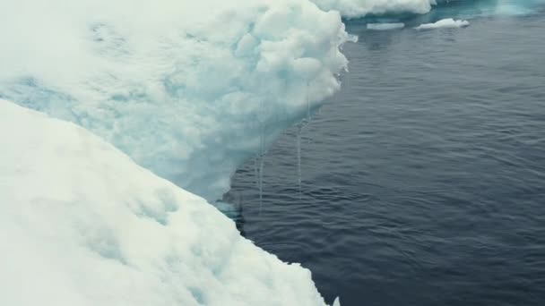 Ghiaccioli Neve Ghiaccio Iceberg Costa — Video Stock