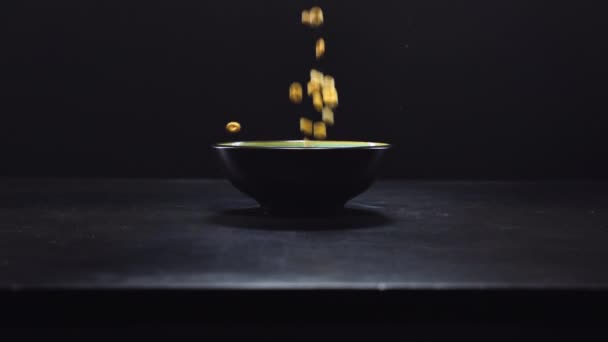 Video Showing Circular Cereal Slightly Spilled While Being Poured Empty — Stock Video