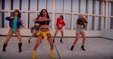 women, dancing, blond, brunette, rnb