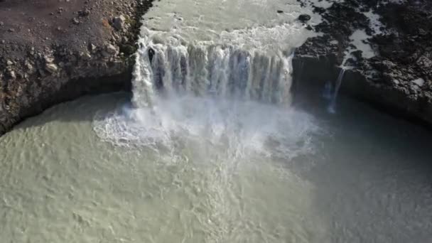 View Top Thjofafoss Waterfall Basin — ストック動画