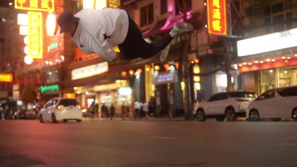 Genç Adam Break Dansçı Hip Hop Bangkok Cool — Stok video
