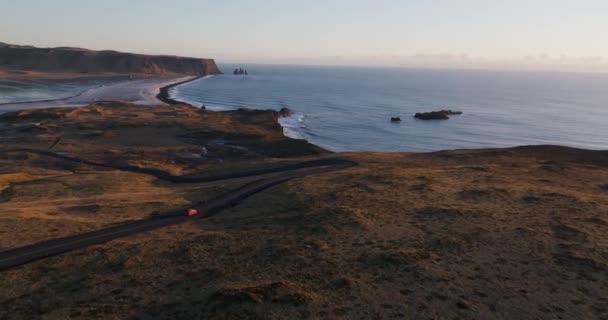 Road Coastline Sea Dyrholaey Drone — стоковое видео
