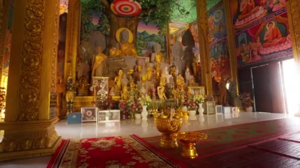 Budismo Templo Dorado Cáliz Alfombra — Vídeos de Stock