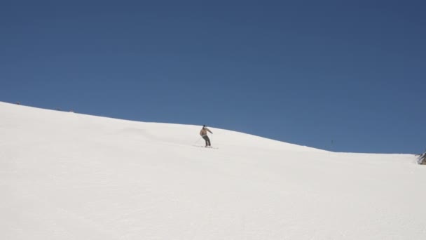 Esquí Esquiador Nieve Pista Esquí Hombre — Vídeo de stock