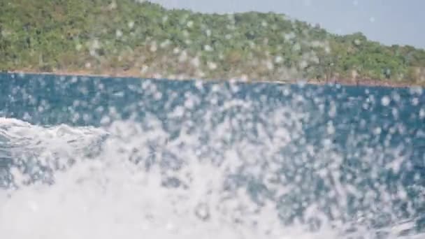 Video Que Muestra Las Corrientes Oceánicas Con Salpicaduras Agua Durante — Vídeos de Stock