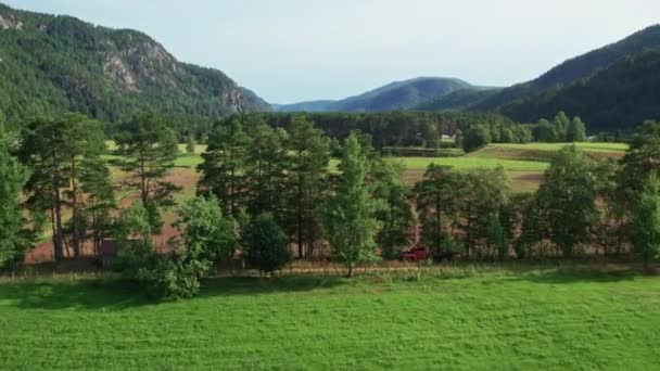 Bezpilotní Snímek Krásné Krajiny Klikaté Řeky Stryneelvy Norském Strynu Během — Stock video