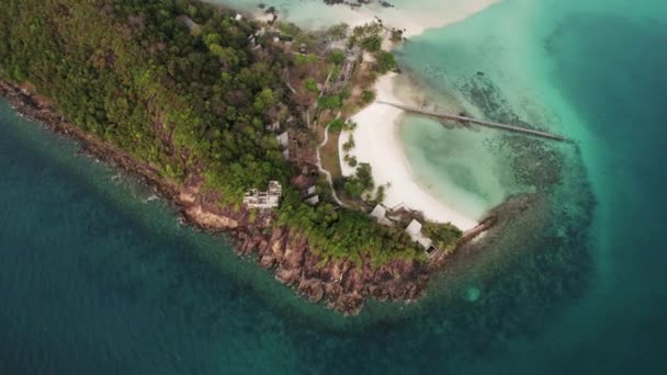 Widok Powietrza Ukazujący Piękno Wyspy Koh Mak Bujnymi Krajobrazami Lazurowymi — Wideo stockowe