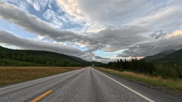 Szybkie Zwiedzanie Norweskich Malowniczych Krajobrazów Ciągu Dnia — Wideo stockowe