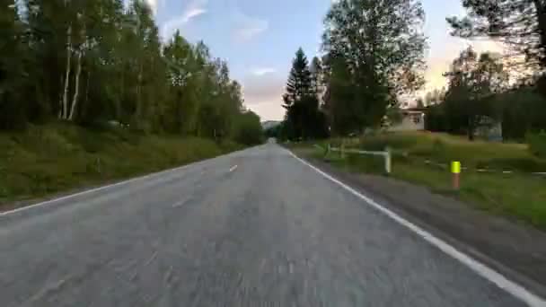 Een Hyperlapse Rit Met Berglandschap Noorwegen Tijdens Zonsondergang — Stockvideo