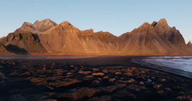 Vestrahorn Dağı 'nın Hava Perspektifi