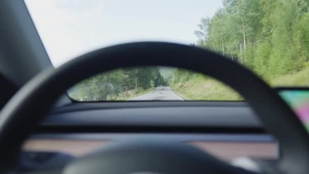 Capturar Perspectiva Estrada Através Quadro Volante Como Ele Leva Viagem — Vídeo de Stock