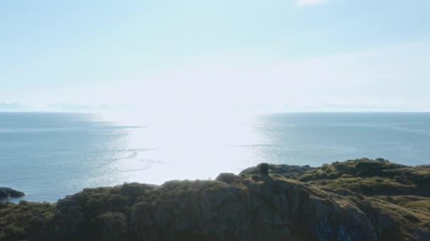 Gündüz Görüşü Henningsv Lofoten Takımadalarındaki Kıyı Manzarasının Güzelliğini Gözler Önüne — Stok video