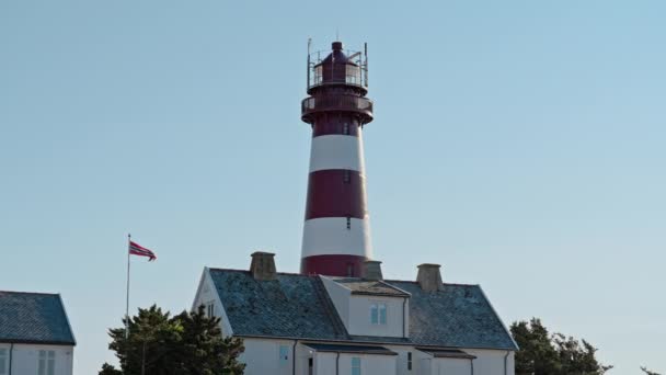 Pov Shot Ferry Showcasing Iconic Skrova Lighthouse Standing Tall Blue — Stock Video