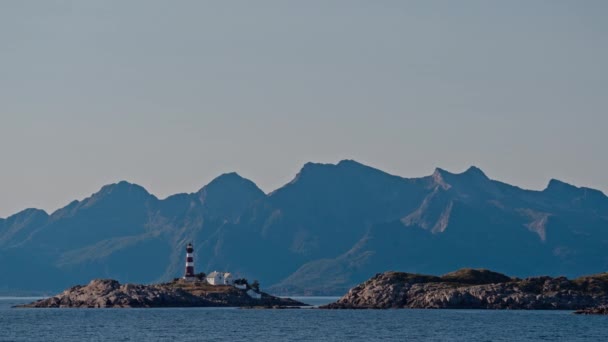Skrova Lighthouse Perched Gracefully Coastal Skerry Hazy Mountains — Stock Video