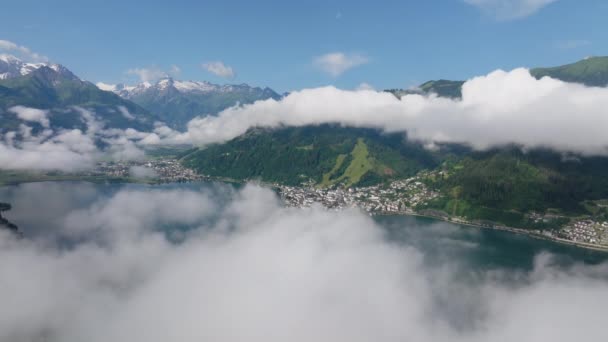 Imágenes Aéreas Avión Tripulado Volando Sobre Una Ciudad Zell See — Vídeo de stock