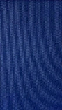 Yanıp sönen siyah çizgi çarpıtmalı mavi bir ekran içeren retro VHS bant arızası efekti