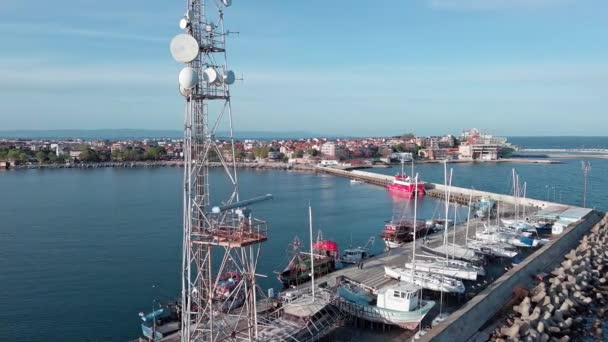 Working Modern Marine Radar Station Located Sea Small Concrete Port — Stockvideo