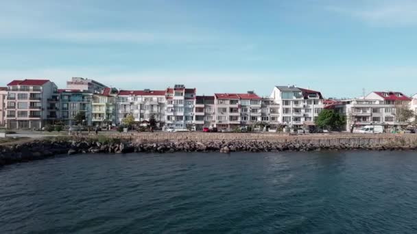 Sea Promenade People Walking Deep Calm Cool Black Sea Backdrop — Videoclip de stoc
