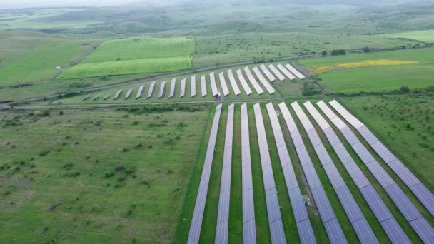 Modern Eco Friendly Large Solar Panels Generate Energy Suns Rays — Stok Video