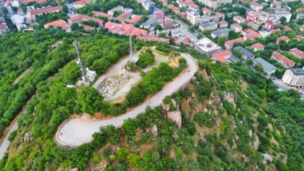 Ancient Intermountain Town Plovdiv Old Residential Houses Green Fields Backdrop — Stok video