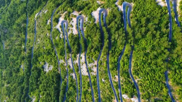 Απίστευτο Ελικοειδές Ορεινό Δρόμο Lovcensky Serpentine Επικίνδυνες Απότομες Στροφές Που — Αρχείο Βίντεο
