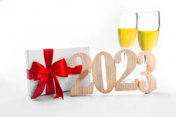 2023 Con Bicchiere Champagne Confezione Regalo Con Sfondo Bianco Felice — Foto Stock