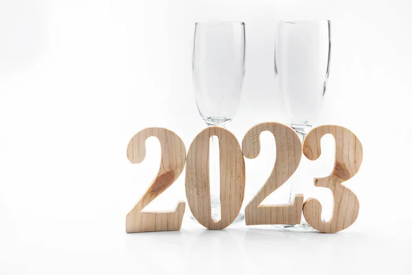 2023 Склянкою Шампанського Білим Тлом Новим 2023 Роком — стокове фото