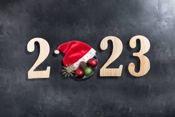 2023 Dekoracją Świąteczną Czarnym Tle Szczęśliwego Nowego Roku 2023 — Zdjęcie stockowe
