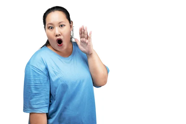 Azji Tłuszcz Otyłość Kobieta Krzyczy Coś Izolowane Białym Tle — Zdjęcie stockowe