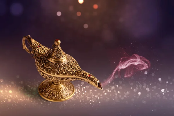 Golden Arabian Lamp Smoke Blurred Light Background — Stok fotoğraf