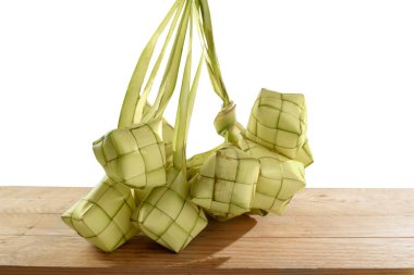 Ketupat (Rice Dumpling), Endonezya 'nın geleneksel bir yiyeceğidir.