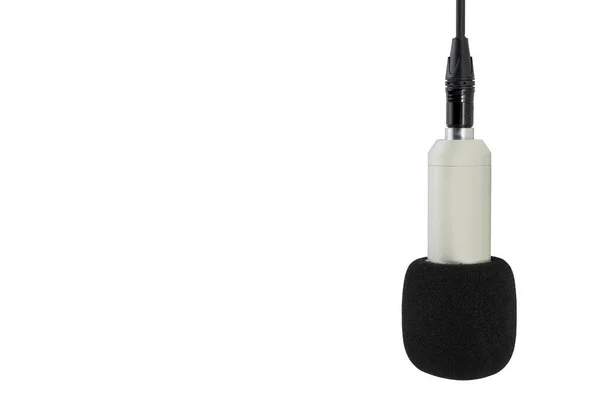 Микрофон Висит Изолировано Белом Фоне — стоковое фото