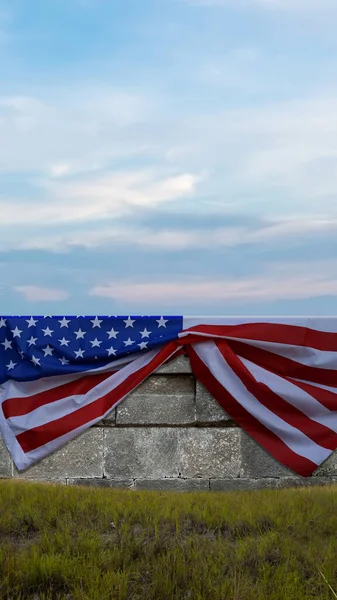Гробниця Американським Прапором Цвинтарі Концепція Дня Спомину — стокове фото