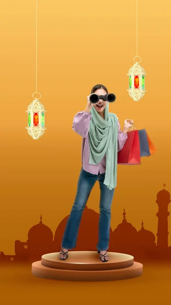 Aziatisch Moslim Vrouw Een Hoofddoek Kijken Door Verrekijker Terwijl Het — Stockfoto