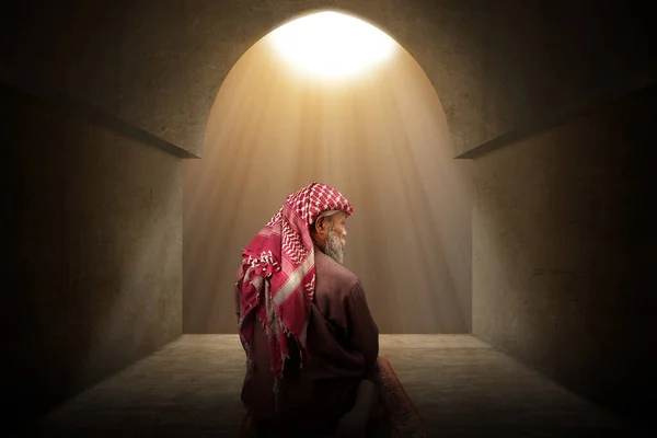 Muslim Man Beard Wearing Keffiyeh Agal Praying Position Salat Prayer — Stock Photo, Image