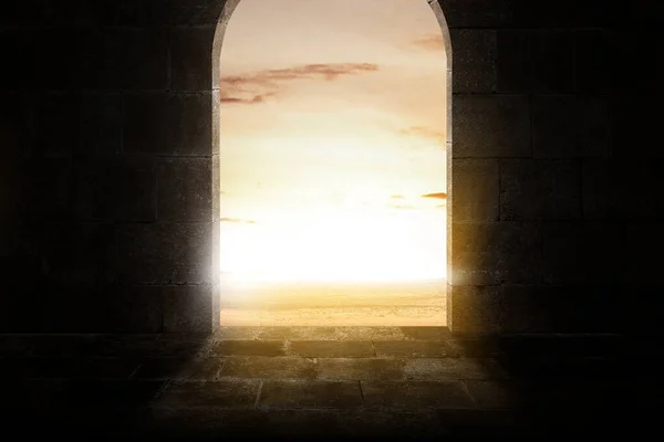 Moschee Tür Mit Dem Sonnenaufgang Himmel Hintergrund — Stockfoto