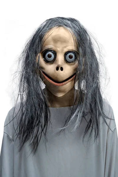 Děsivý Momo Izolovaný Bílém Pozadí Strašidelný Obličej Pro Halloweenskou Dekoraci — Stock fotografie