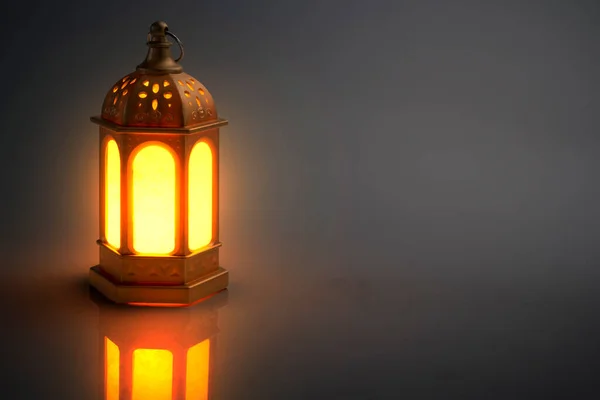 Lampe Arabe Avec Une Lumière Vive Avec Fond Sombre — Photo