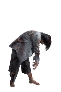 Vücudunda kan ve yaralar olan korkunç bir zombi beyaz arka planda tek başına yürüyor.