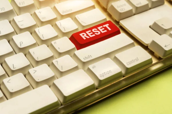 Closeup View Words Reset Computer Keyboard Button New Beginning Life — Stock Photo, Image