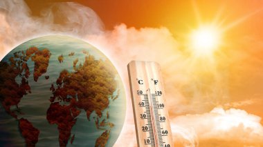 Yaz mevsimlerinde yüksek sıcaklık. Güneş ısısındaki termometrenin görüntüsü. İklim değişimi kavramı.